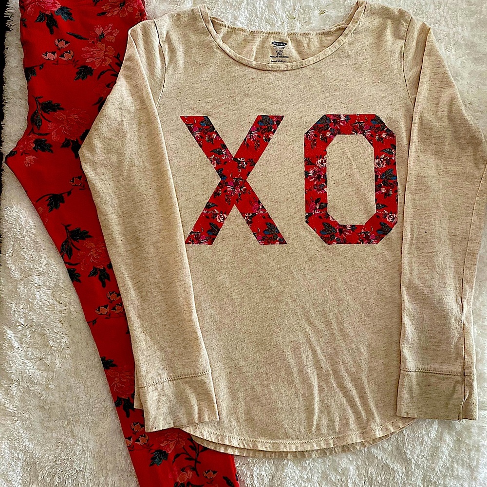 Girls Old Navy LS t-shirt with leggings. Size XL